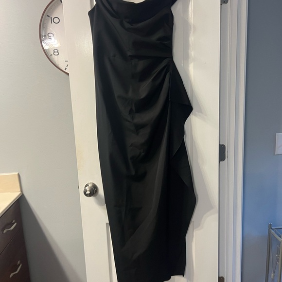NWOT Vince Camuto long black party, cocktail, wedding, celebration dress size 12 - Picture 2 of 12